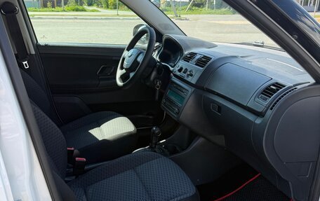 Skoda Fabia II, 2011 год, 750 000 рублей, 9 фотография