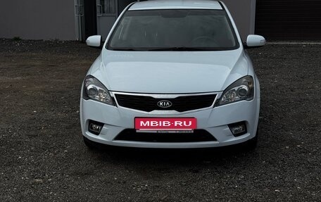 KIA cee'd I рестайлинг, 2011 год, 850 000 рублей, 29 фотография