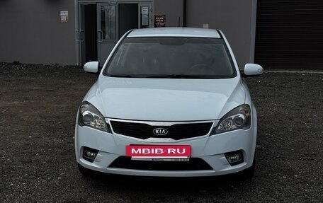 KIA cee'd I рестайлинг, 2011 год, 850 000 рублей, 32 фотография