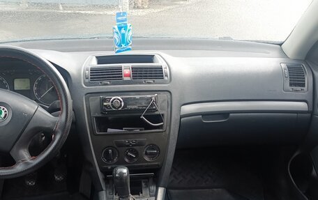 Skoda Octavia, 2005 год, 285 000 рублей, 10 фотография