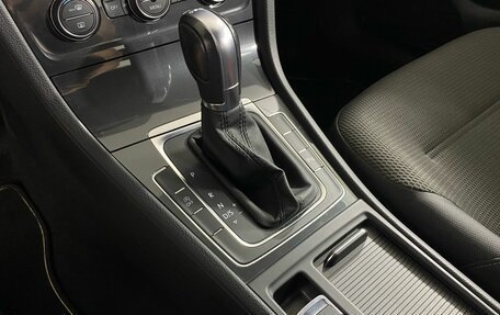 Volkswagen Golf VII, 2018 год, 1 849 900 рублей, 21 фотография