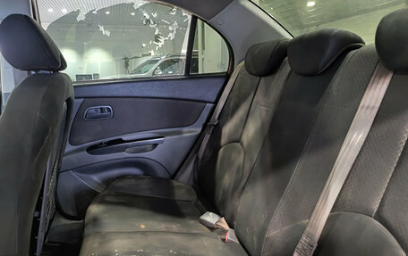 KIA Rio II, 2010 год, 680 000 рублей, 16 фотография
