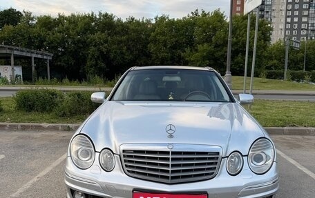 Mercedes-Benz E-Класс, 2006 год, 1 550 000 рублей, 1 фотография