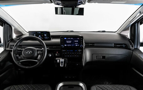 Hyundai Staria, 2022 год, 4 999 000 рублей, 12 фотография