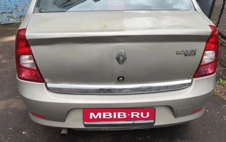 Renault Logan I, 2014 год, 420 000 рублей, 2 фотография