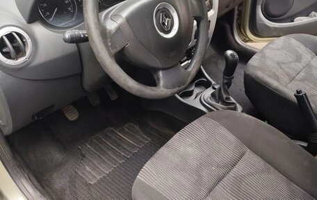 Renault Logan I, 2014 год, 420 000 рублей, 6 фотография