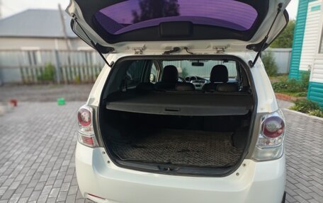 Toyota Verso I, 2012 год, 1 150 000 рублей, 6 фотография