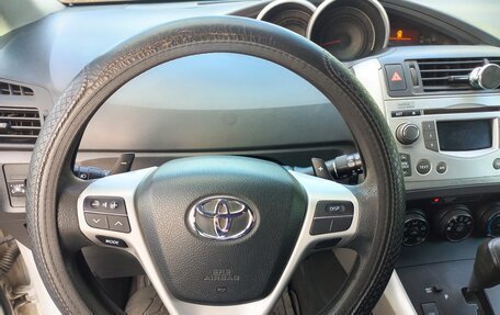 Toyota Verso I, 2012 год, 1 150 000 рублей, 10 фотография