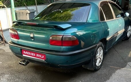 Opel Omega B, 1995 год, 300 000 рублей, 3 фотография