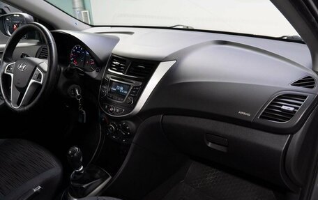 Hyundai Solaris II рестайлинг, 2015 год, 835 000 рублей, 14 фотография