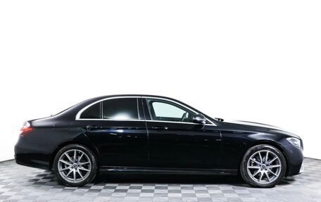 Mercedes-Benz E-Класс, 2021 год, 4 125 000 рублей, 4 фотография