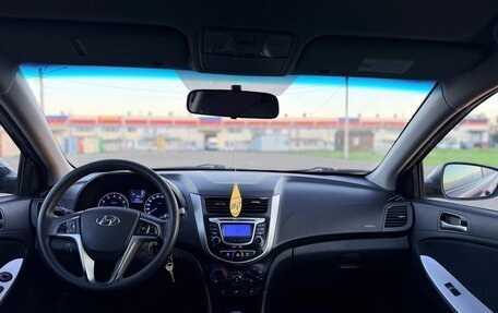 Hyundai Solaris II рестайлинг, 2013 год, 710 000 рублей, 10 фотография