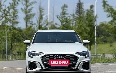 Audi A3, 2022 год, 2 350 000 рублей, 2 фотография