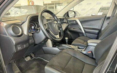 Toyota RAV4, 2013 год, 1 680 000 рублей, 9 фотография