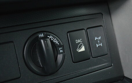 Toyota Land Cruiser Prado 150 рестайлинг 2, 2012 год, 2 650 000 рублей, 15 фотография