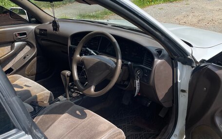 Toyota Vista, 1991 год, 250 000 рублей, 12 фотография