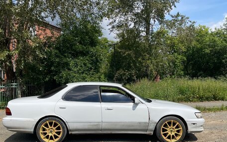 Toyota Vista, 1991 год, 250 000 рублей, 2 фотография