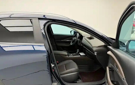 Mazda CX-30 I, 2023 год, 2 300 000 рублей, 12 фотография