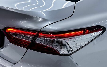Toyota Camry, 2019 год, 2 400 000 рублей, 27 фотография