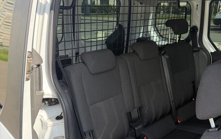 Ford Transit Connect, 2017 год, 1 650 000 рублей, 7 фотография
