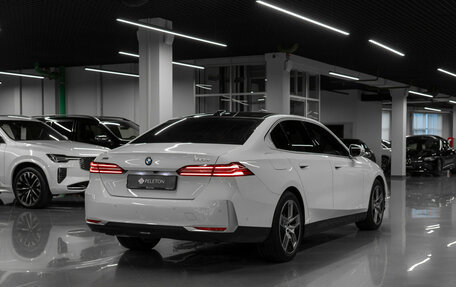 BMW 5 серия, 2024 год, 7 500 000 рублей, 5 фотография