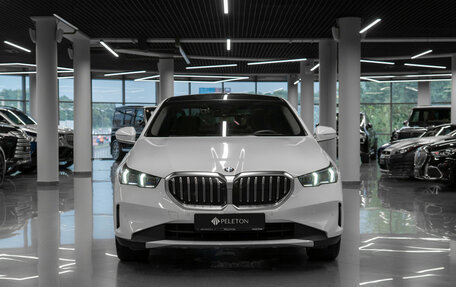 BMW 5 серия, 2024 год, 7 500 000 рублей, 3 фотография