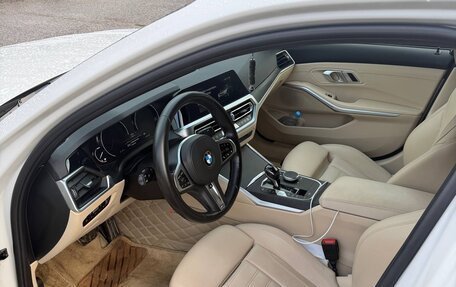 BMW 3 серия, 2020 год, 3 800 000 рублей, 11 фотография