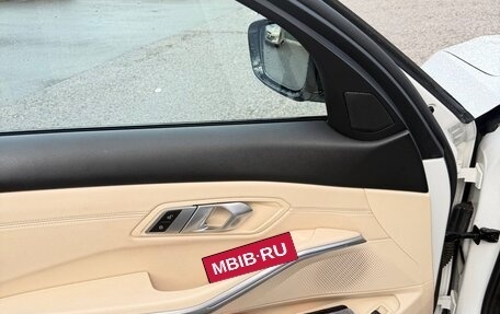 BMW 3 серия, 2020 год, 3 800 000 рублей, 13 фотография