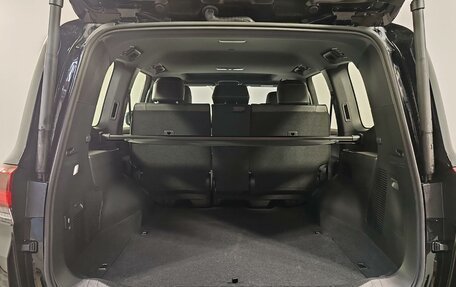 Toyota Land Cruiser, 2025 год, 16 200 000 рублей, 9 фотография