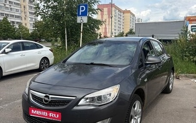Opel Astra J, 2010 год, 250 000 рублей, 1 фотография