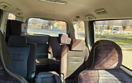 Toyota Voxy II, 2008 год, 1 180 000 рублей, 6 фотография