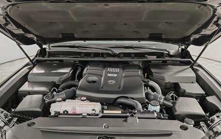 Toyota Land Cruiser, 2026 год, 16 990 000 рублей, 9 фотография