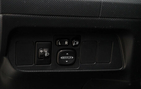 Toyota Auris II, 2011 год, 1 000 000 рублей, 14 фотография
