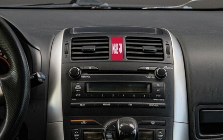 Toyota Auris II, 2011 год, 1 000 000 рублей, 11 фотография
