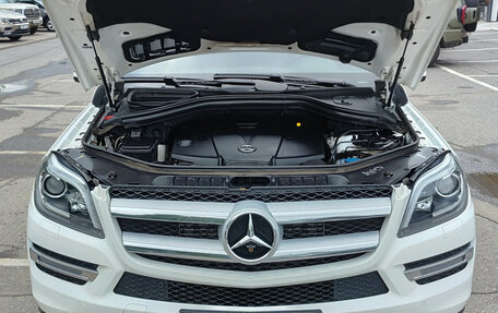 Mercedes-Benz GL-Класс, 2015 год, 3 500 000 рублей, 13 фотография
