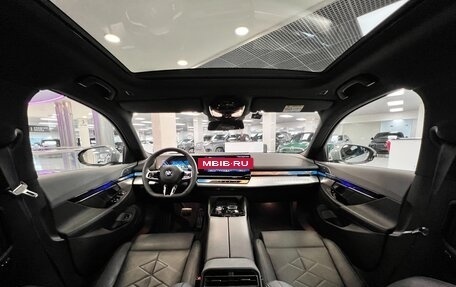 BMW 5 серия, 2025 год, 9 300 000 рублей, 26 фотография