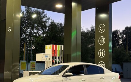 Volkswagen Passat B7, 2012 год, 910 000 рублей, 6 фотография