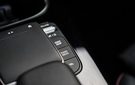 Mercedes-Benz CLA, 2020 год, 4 300 000 рублей, 20 фотография