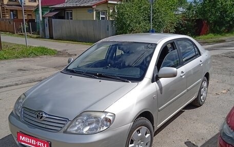 Toyota Corolla, 2004 год, 500 000 рублей, 2 фотография