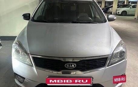 KIA cee'd I рестайлинг, 2011 год, 650 000 рублей, 4 фотография