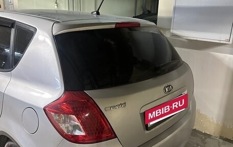 KIA cee'd I рестайлинг, 2011 год, 650 000 рублей, 5 фотография