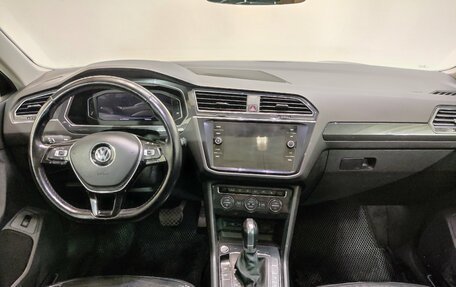 Volkswagen Tiguan II, 2019 год, 2 670 000 рублей, 7 фотография