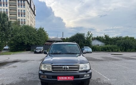 Toyota Land Cruiser 100 рестайлинг 2, 2006 год, 1 650 000 рублей, 1 фотография