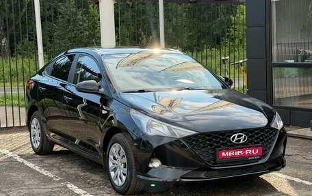 Hyundai Solaris II рестайлинг, 2021 год, 1 599 000 рублей, 1 фотография