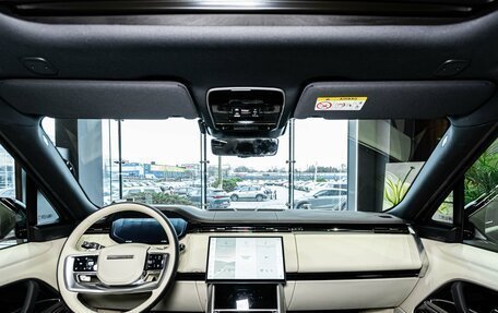 Land Rover Range Rover IV рестайлинг, 2024 год, 26 890 000 рублей, 13 фотография