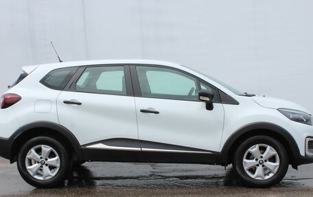 Renault Kaptur I рестайлинг, 2018 год, 1 115 000 рублей, 8 фотография