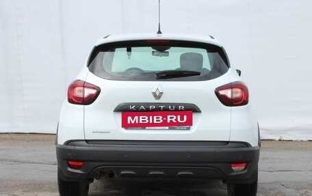 Renault Kaptur I рестайлинг, 2018 год, 1 115 000 рублей, 6 фотография