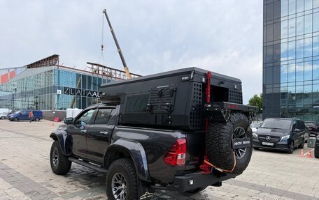 Toyota Hilux VIII, 2015 год, 7 400 000 рублей, 7 фотография
