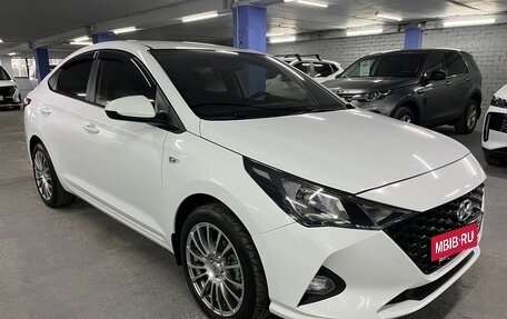 Hyundai Solaris II рестайлинг, 2020 год, 1 425 000 рублей, 3 фотография