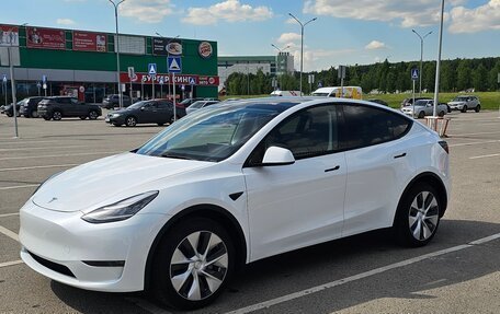 Tesla Model Y I, 2021 год, 3 700 000 рублей, 5 фотография